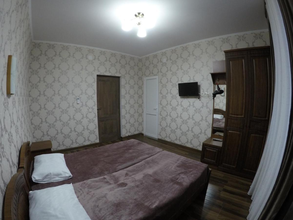 Hotel Alan Suchumi Zewnętrze zdjęcie